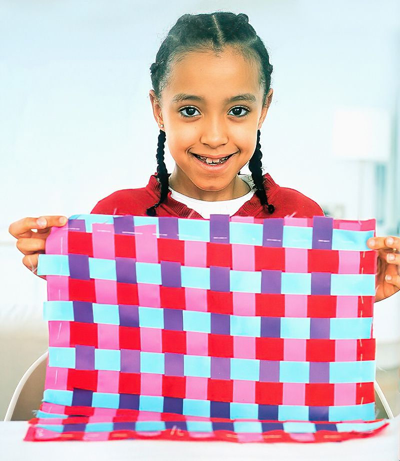 Simple Weaving for Children Is Fun thumbnail
