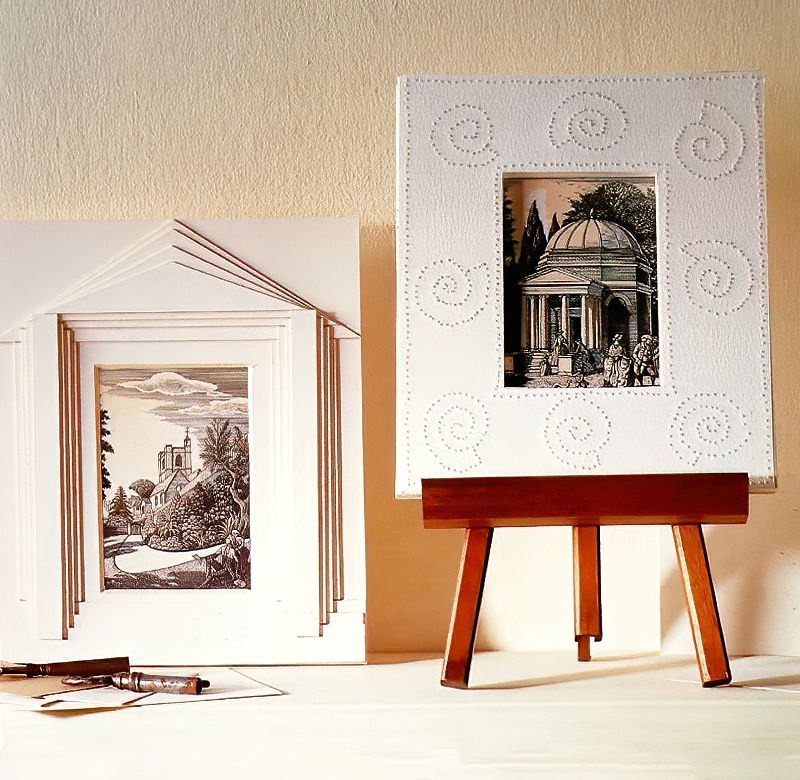How To Make Decorative Three Dimensional Paper Picture Frames thumbnail
