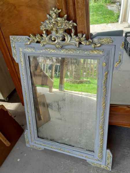 Hello, I have an old mirror that I would like to completely restore. I would like to remove all the paint and get it bac