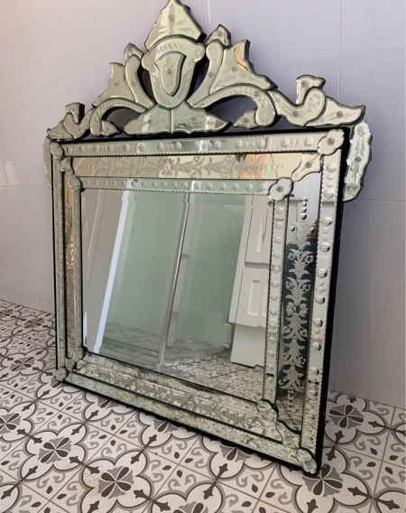 Mirror - Is this mirror ugly or interesting?