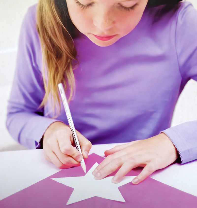 Decorate With a Star Shapes Garland