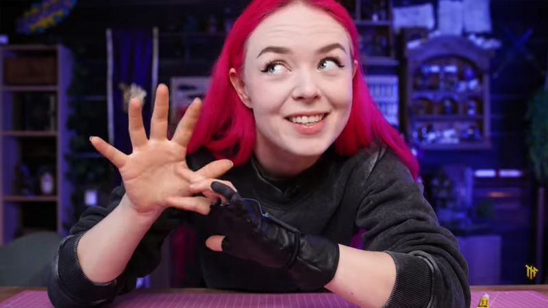 YouTube Channel Nerdforge Review. Nerdforge Only Makes Her Own Finger!