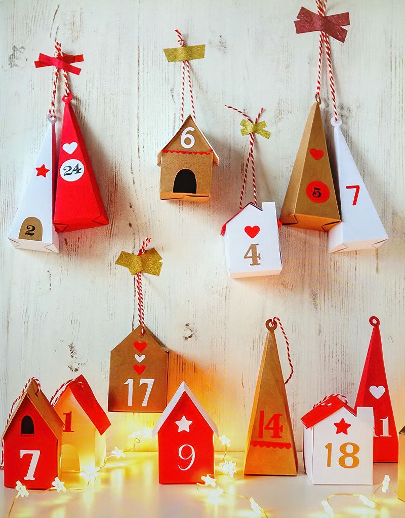 Make Cute Card Advent Calendar Houses for Christmas thumbnail