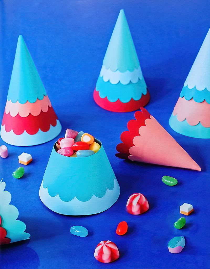 Make Your Own Festive Favour Cones thumbnail