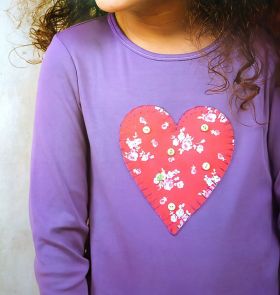 Make a Heart Motif T-Shirt for Fun thumbnail
