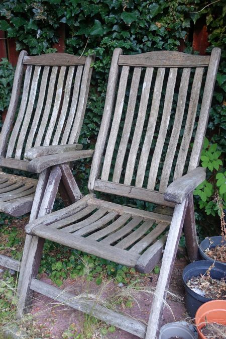 Help! I was given some perfectly usable garden chairs. I think they are teak. They are very heavy and have absolutely no