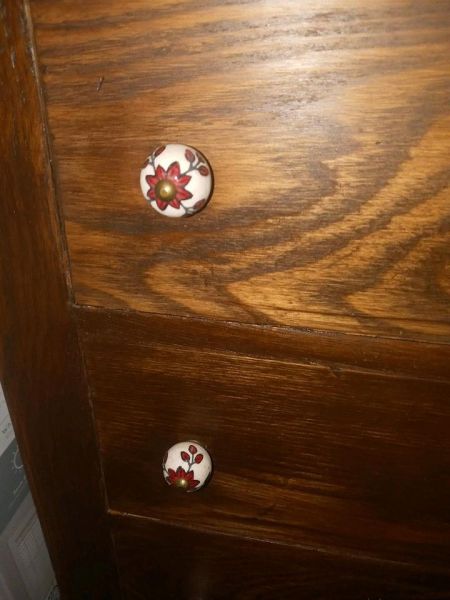 How to make a four drawer chest of drawers? image two