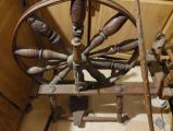 I have come across an old vintage wool spinning wheel and was wondering if there are any experts out there who could off